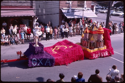 Country of Russia Float - Theta Chi Alpha