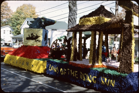 Country of Japan Float - Land of the Rising Sun