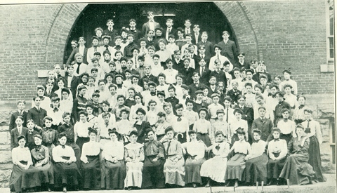 Junior Class (1904 or 1905)