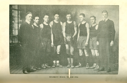 Boys' Basket Ball Team 1916