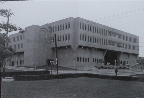 Front-side shot (Manderino Library)