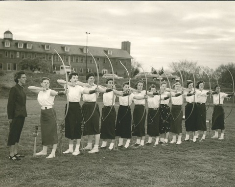 Women's archery team from 1955