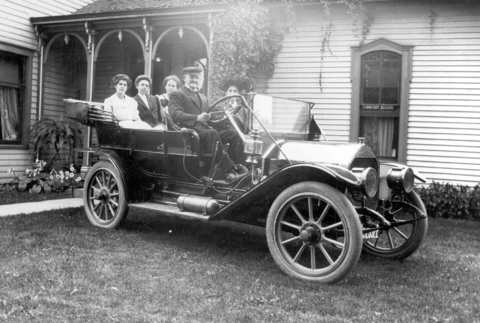 1905 auto in front of home in McKean