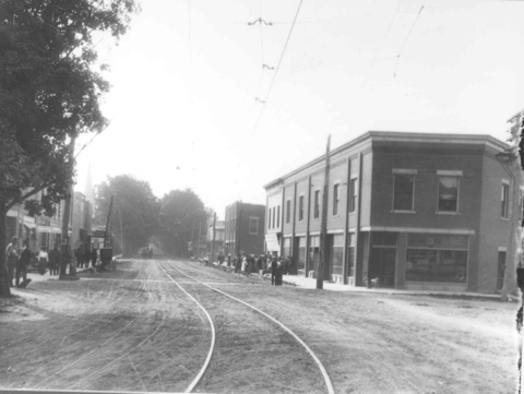 New building block in 1910 following fire