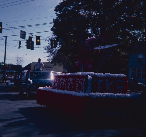 Homecoming 1982_Tau Kappa Epsilon Float