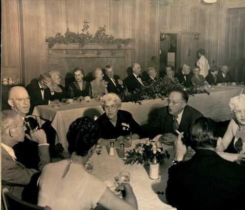 Sports banquets and award ceremonies, main table 2